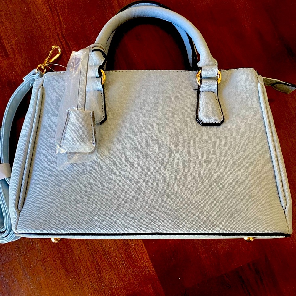 NEW!! SUPER CUTE BOUTIQUE BLUE BAG w/SHOULDER STRAP